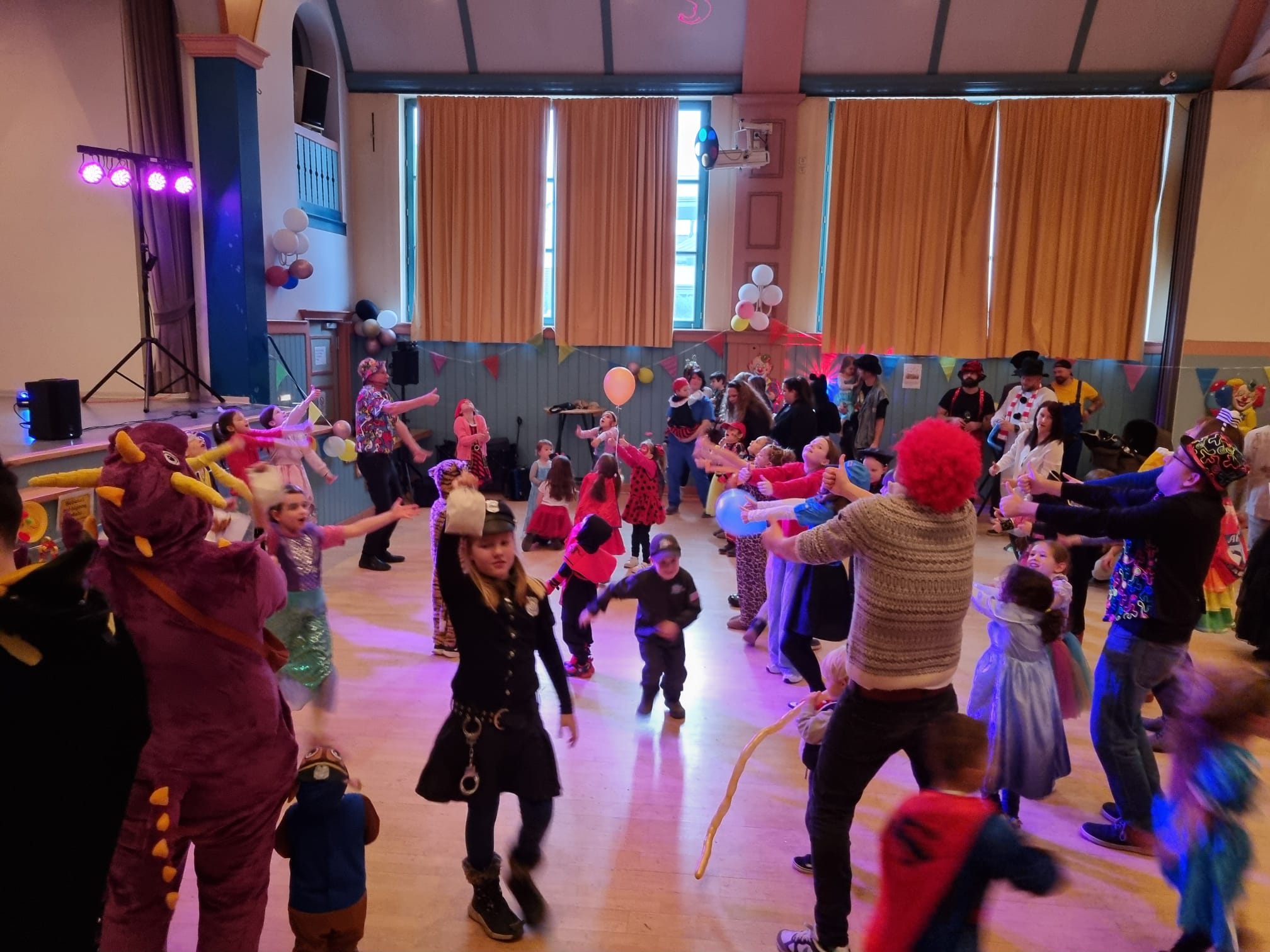 Kindermaskenball